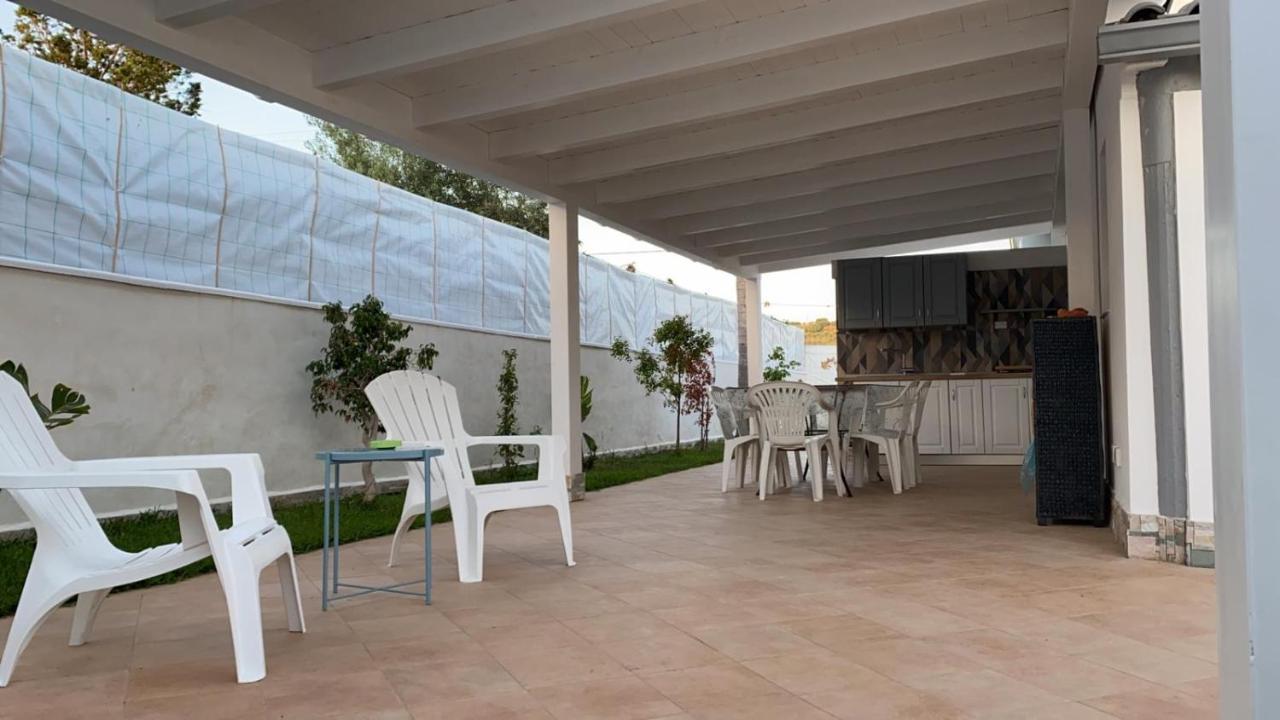 Villa Roby Trappeto  Eksteriør billede